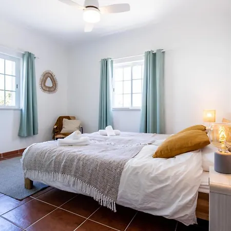 Ferienhaus Olive House