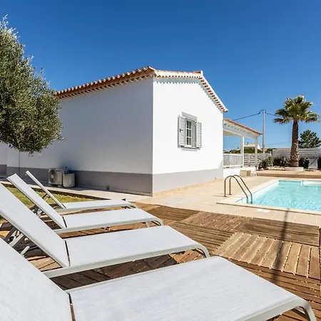 Semesterbostad Olive House Aljezur